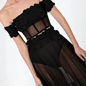 Jardin De Lu Top and Skirt Set Black